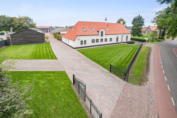 Agrarisch bedrijf Sleutelstraat 7 Reusel