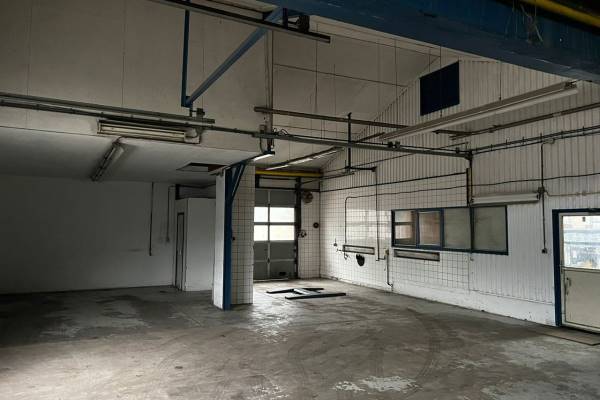 Bedrijfsruimte Wijzend 68A Nibbixwoud