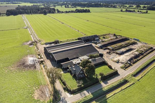 Agrarisch bedrijf Loenensemarkweg 50 Loenen