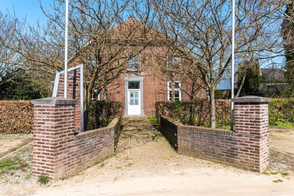 Bedrijfsruimte Munnikhofsestraat 20 Deest