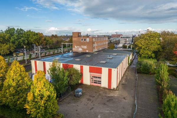 Bedrijfsruimte Standerdmolen 14a Houten