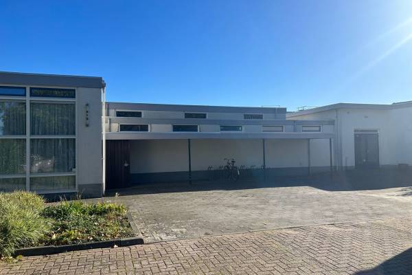 Bedrijfsruimte Dorpsstraat 610 Noord-Scharwoude