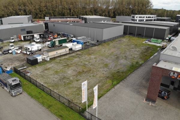 Verhard buitenterrein Ir. Lelystraat Werkendam