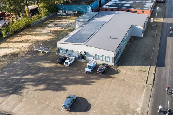 Bedrijfsruimte Van den Broekeweg 8 Almelo