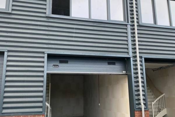 Bedrijfsruimte Spanjelaan 21 Assen
