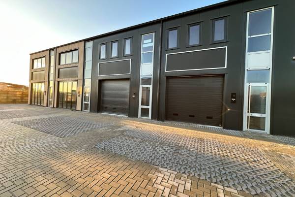 Bedrijfsruimte Raasdorperweg 150L Lijnden