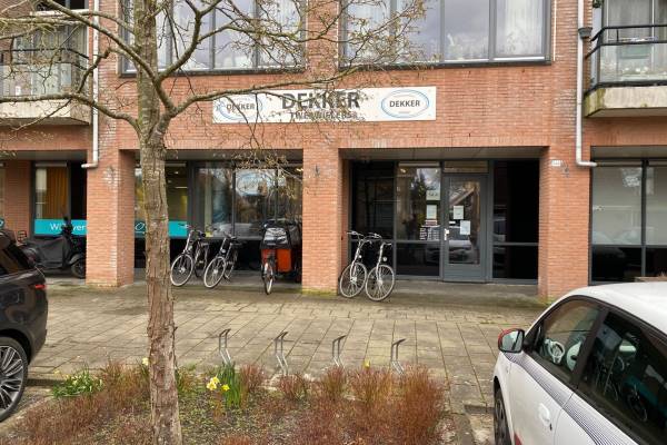 Winkelruimte Middenweg 54A Andijk