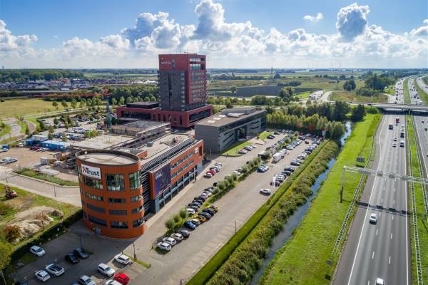 Kantoorruimte Laan van Barcelona 600 Dordrecht