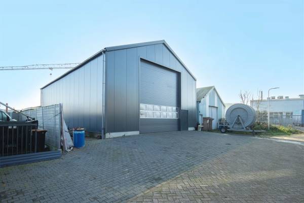 Bedrijfsruimte Dingstede 1A Zwartsluis
