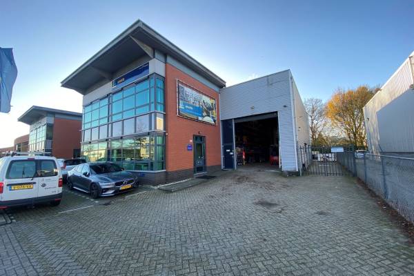 Bedrijfsruimte Mandenmakerstraat 156 Hoogvliet Rotterdam