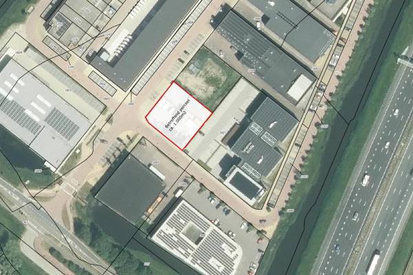 Verhard buitenterrein De Trompet 2700 Heemskerk