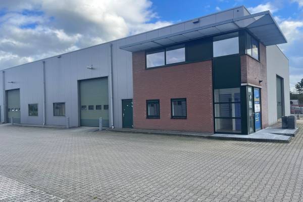 Bedrijfsruimte L.J. Costerstraat 27m Heino
