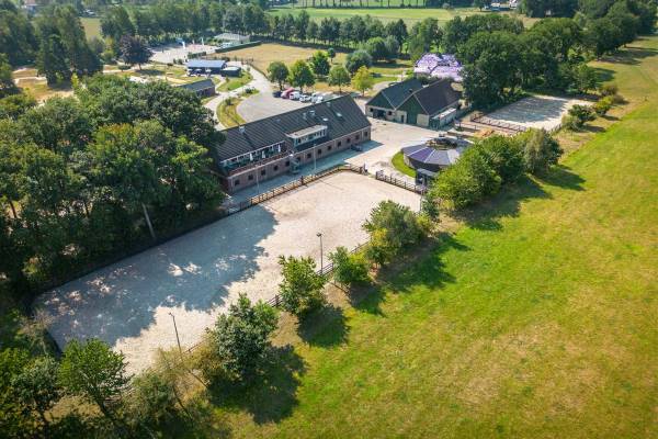 Bedrijfsruimte De Gavere 1a Zorgvlied