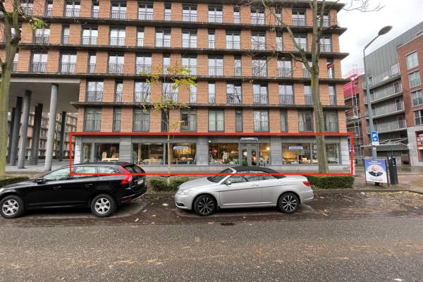 Winkelruimte Avenue Ceramique 120 Maastricht