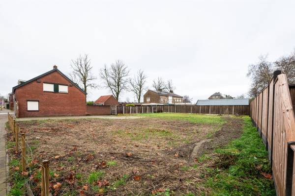 Bouwgrond Kerkstraat 68 Goor