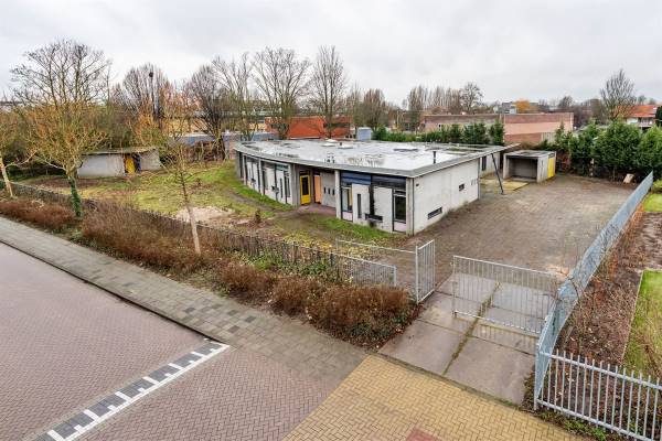 Maatschappelijk vastgoed Burgemeester Schullstraat 4 Tiel