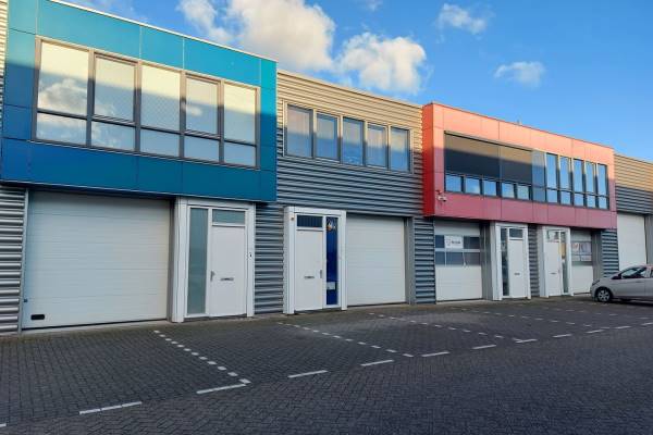 Bedrijfsruimte Veenderveld 47c Roelofarendsveen
