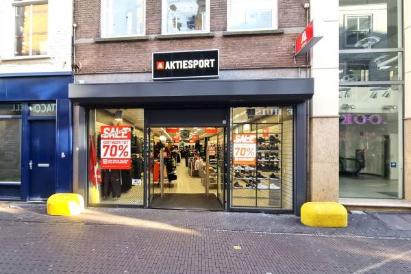 Winkelruimte Vlamingstraat 32 Den Haag