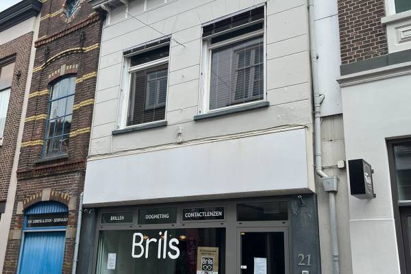 Winkelruimte Weerstraat 21 Tiel