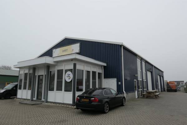Bedrijfsruimte Zeppelinstraat 12 Hoogeveen