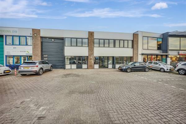 Bedrijfsruimte Klompenmakerstraat 19 Velserbroek