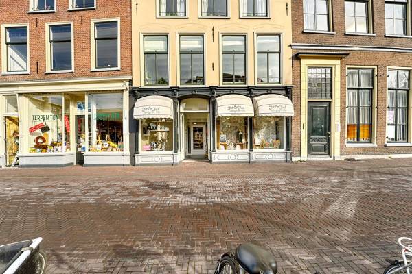 Winkelruimte Nieuwe Rijn 58 Leiden