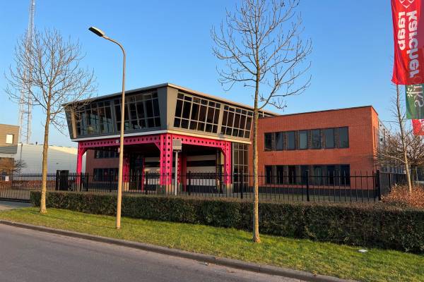 Bedrijfsruimte Paxtonstraat 11 Zwolle