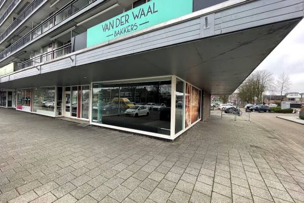 Winkelruimte Reeweg 76 Hendrik-Ido-Ambacht