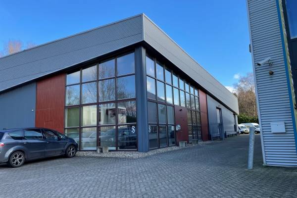 Bedrijfsruimte Bredaseweg 55 Terheijden