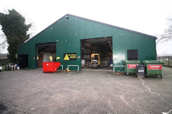 Bedrijfsruimte Bovenlandweg 14 Vriezenveen