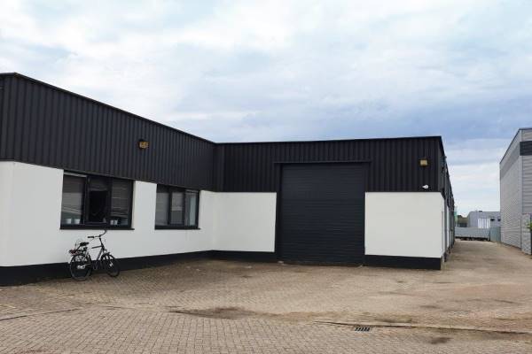 Bedrijfsruimte Ambachtsweg 11A Elst (GE)