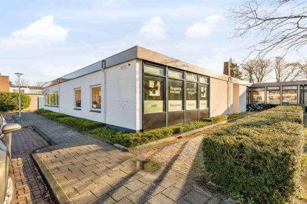 Kantoorruimte Van der Hoevenstraat 18 Naaldwijk