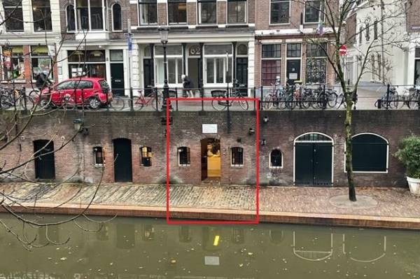 Winkelruimte Oudegracht aan de Werf 62a Utrecht