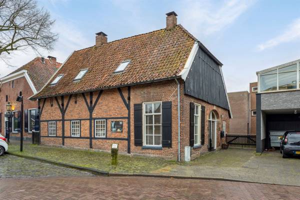 Kantoorruimte Martinusplein 4 Losser