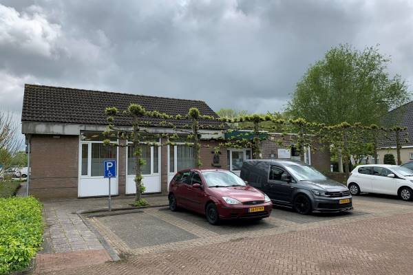 Kantoorruimte Professor de Quayplein 6 Almkerk