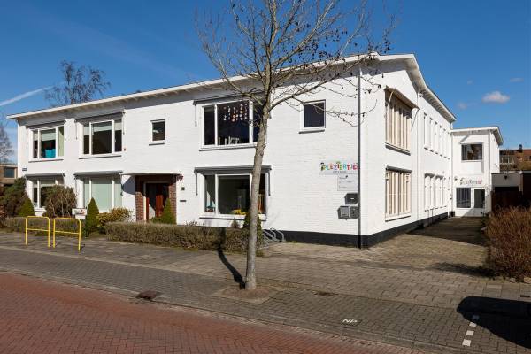 Maatschappelijk vastgoed Menneweg 73B Sassenheim