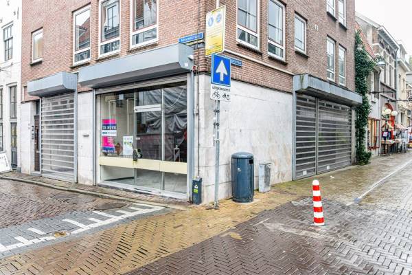 Winkelruimte Nieuwstraat 64 Zwolle