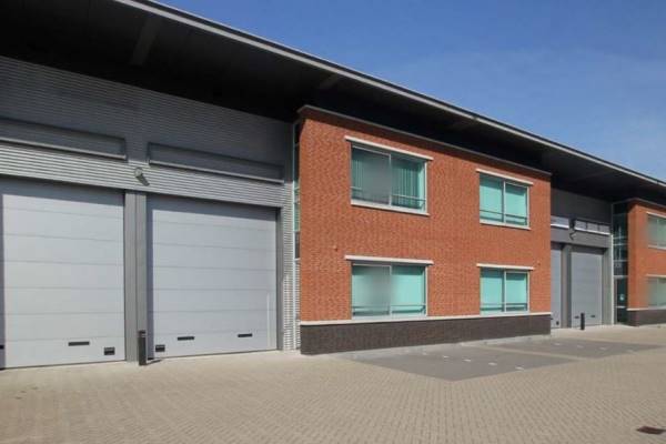 Bedrijfsruimte Fennaweg 39 Barendrecht