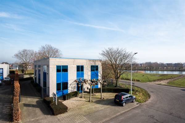 Kantoorruimte Charles Petitweg 21 Breda
