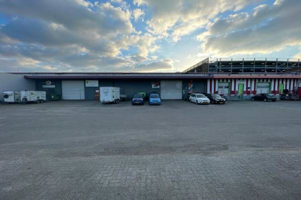 Bedrijfsruimte Schipperswal 28 Roermond