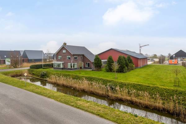 Bedrijfsruimte De Streng 2 Ternaard