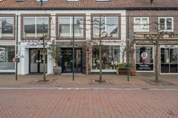 Winkelruimte Vierakkerstraat 32A Huissen