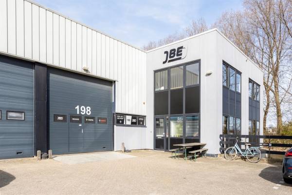 Bedrijfsruimte Innsbruckweg 198 Rotterdam