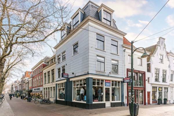 Winkelruimte Brabantse Turfmarkt 94 Delft