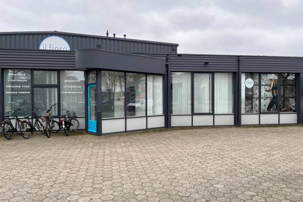 Kantoorruimte Graafschap Hornelaan 136A ged. Weert