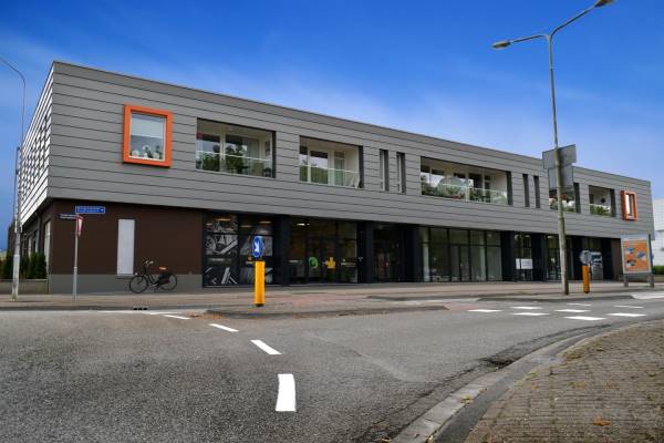 Kantoorruimte Burgemeester Kuperusplein 33 Heerenveen
