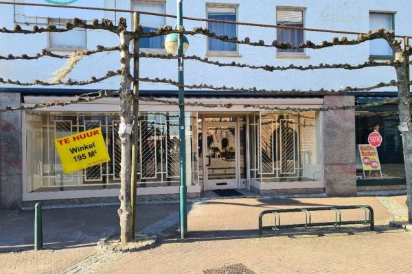 Winkelruimte Markt 20 Budel