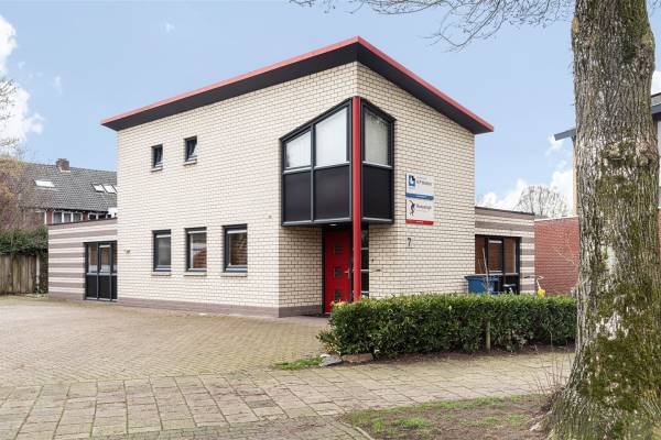 Maatschappelijk vastgoed Boerhaavelaan 7 Hengelo (OV)