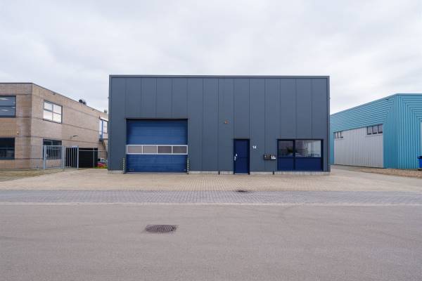 Bedrijfsruimte Janssenlaan 14 Drachten