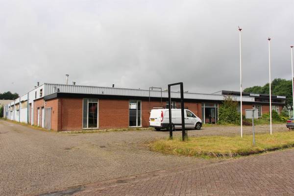Bedrijfsruimte de Kuinder 2A-B Heerenveen